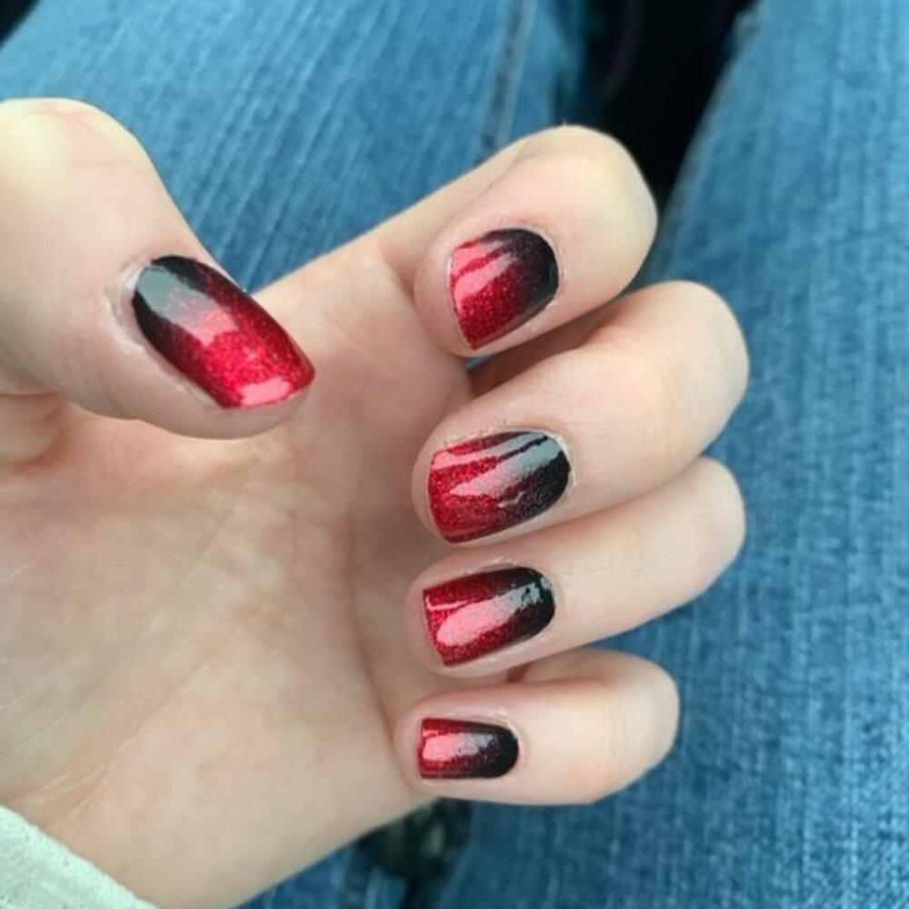 Bloody Gorgeous! - Red & Black Ombre Nail Polish Strips